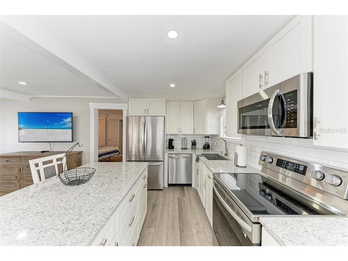 10315 Cortez Road W #6-1 Bradenton FL 34210 A4671820 image14