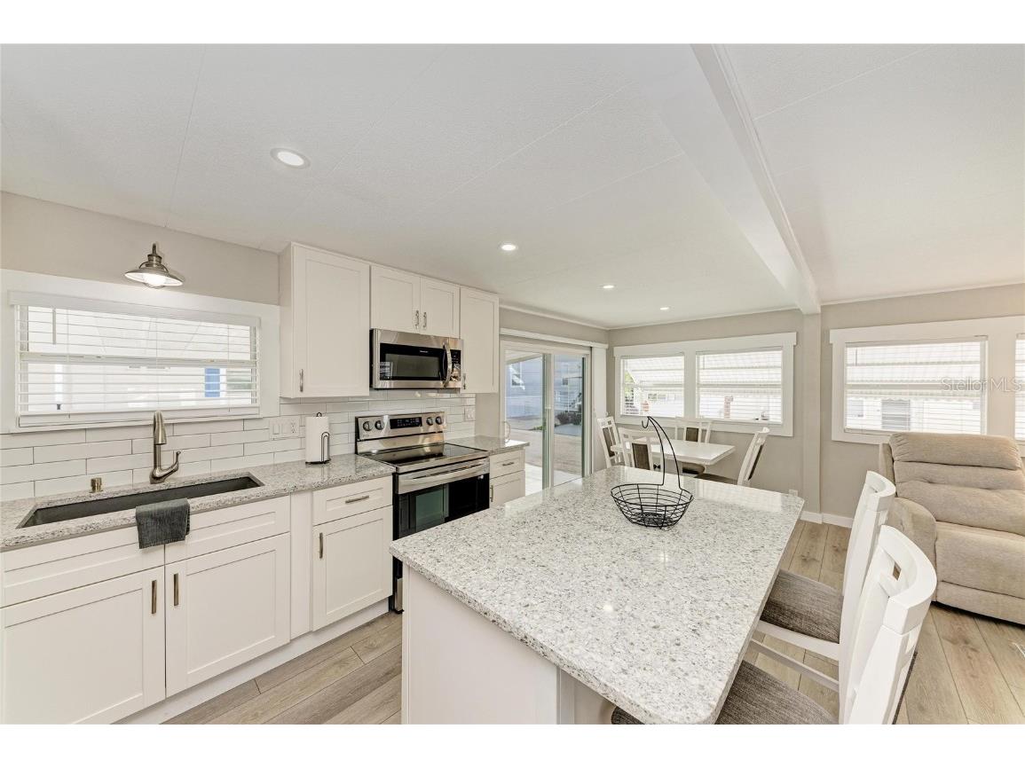 10315 Cortez Road W #6-1 Bradenton FL 34210 A4671820 image17