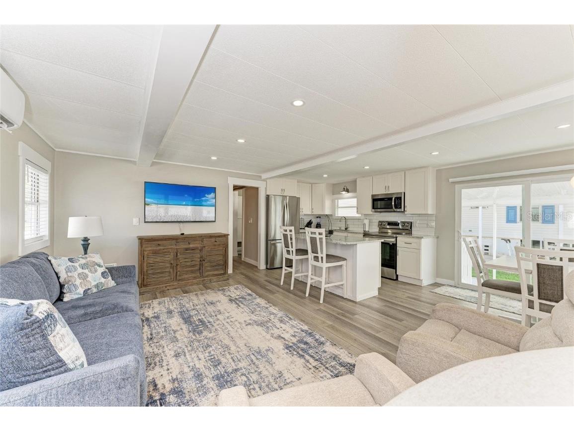 10315 Cortez Road W #6-1 Bradenton FL 34210 A4671820 image4