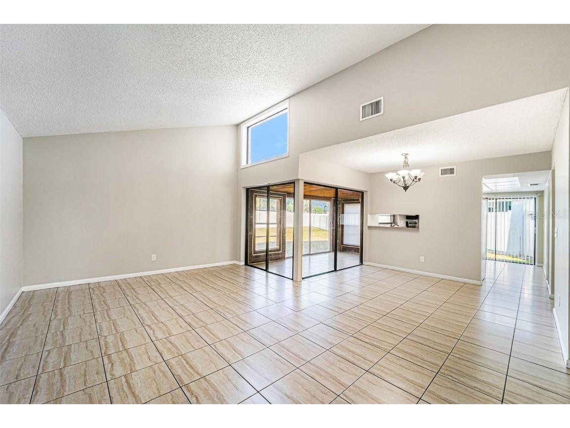 10315 Fernbrook Lane Tampa FL 33624 TB8443199 image5