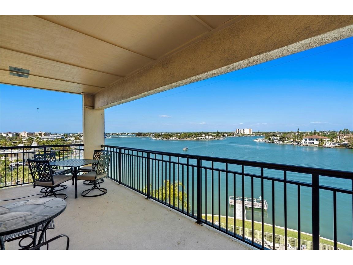 10315 Gulf Boulevard #410 Treasure Island FL 33706 U8225782 image1