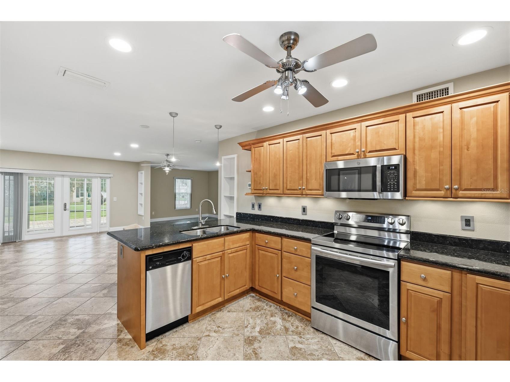 10316 Club Circle #41 Tampa FL 33618 TB8522904 image11