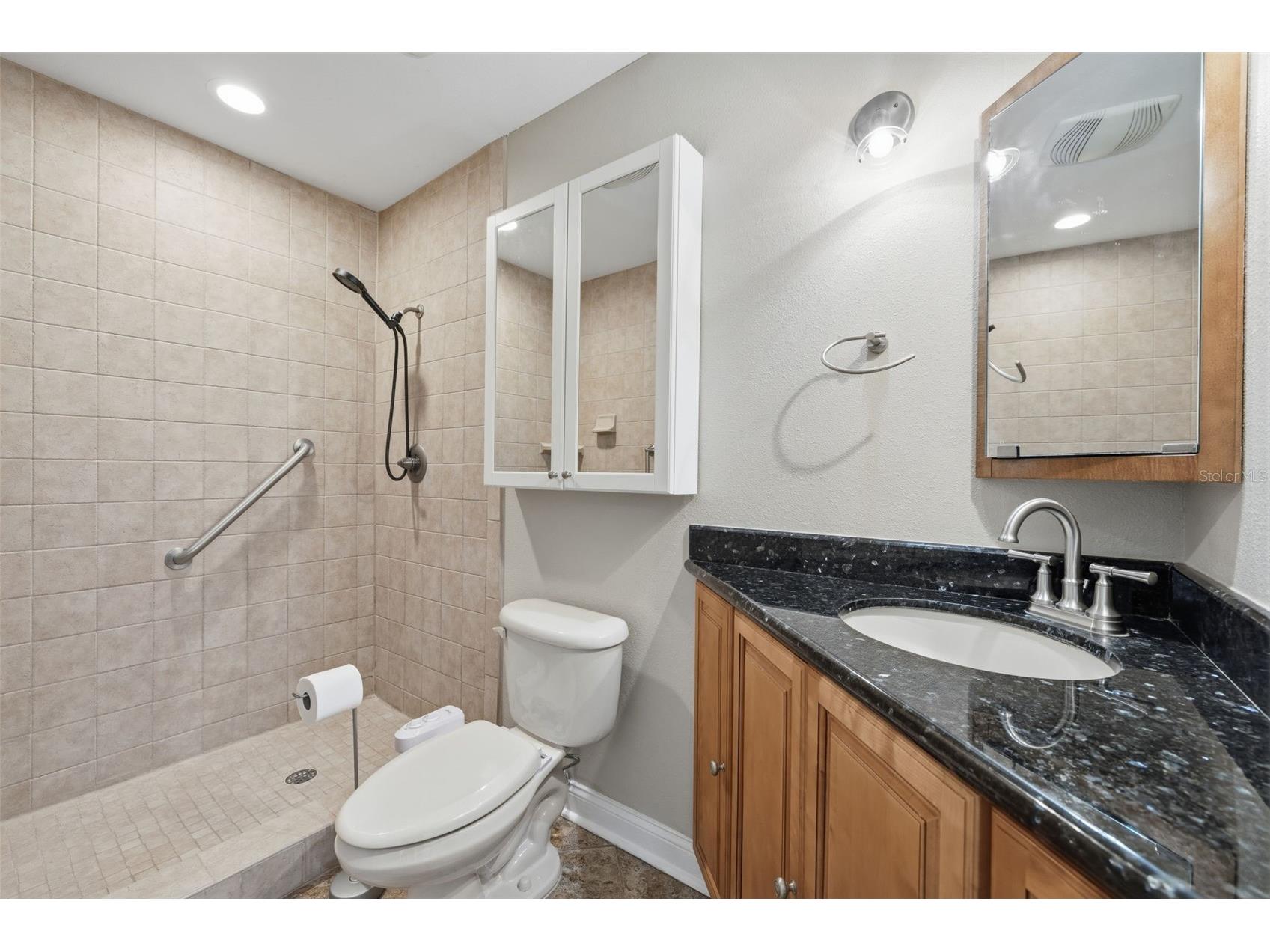 10316 Club Circle #41 Tampa FL 33618 TB8522904 image14