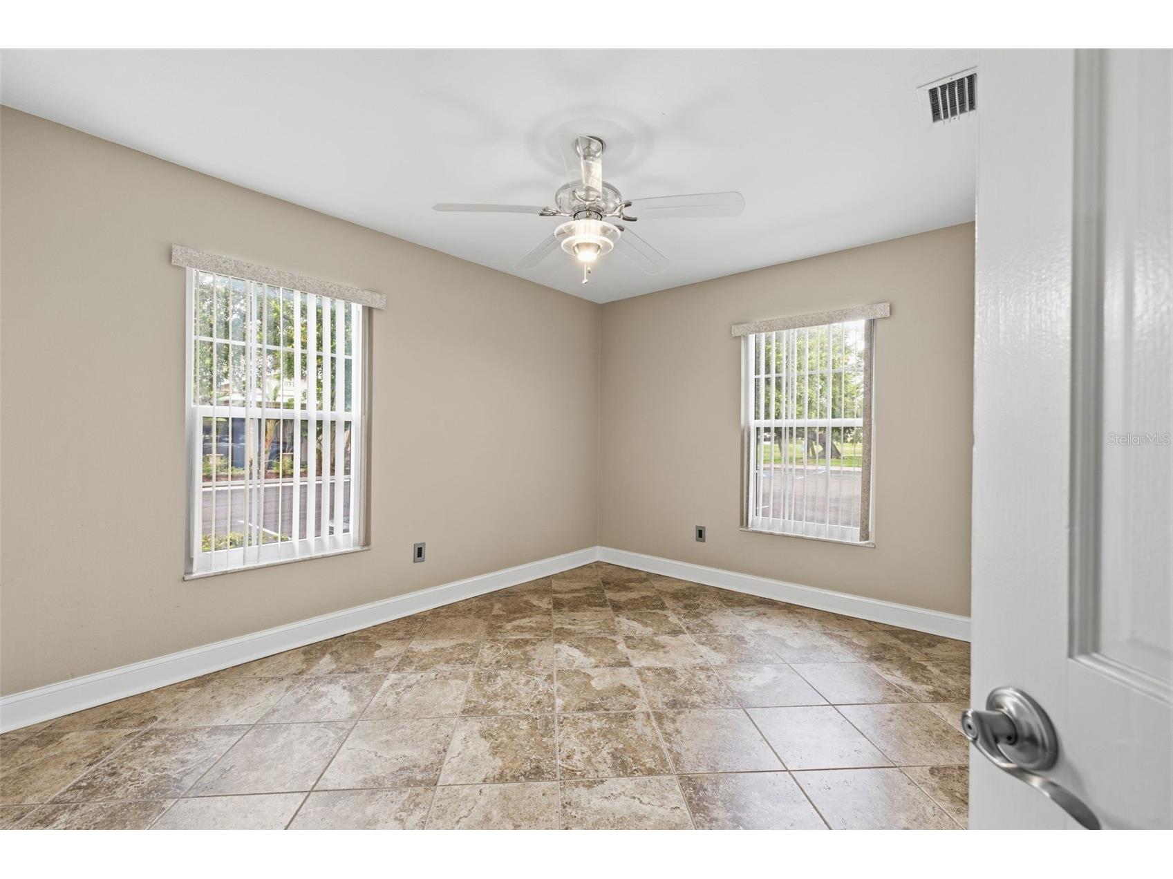 10316 Club Circle #41 Tampa FL 33618 TB8522904 image15