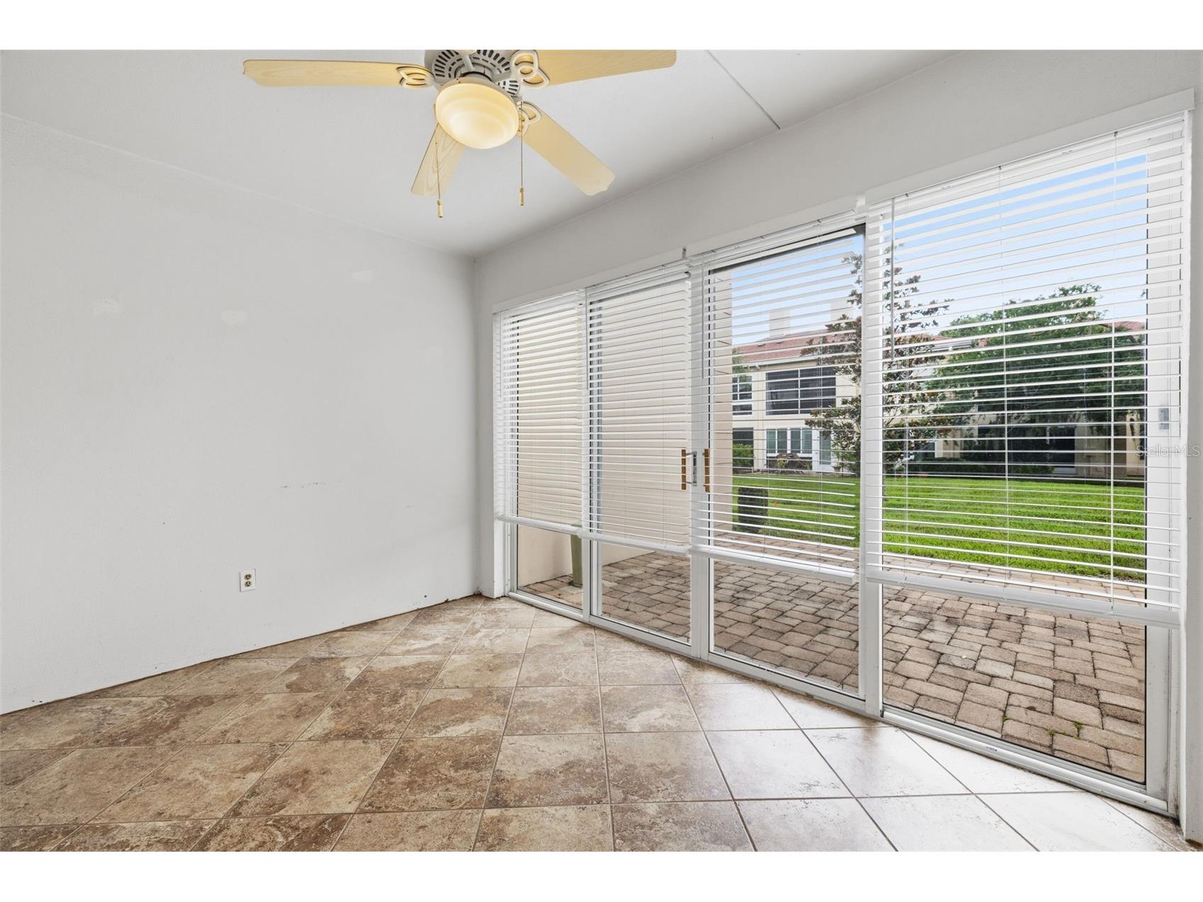 10316 Club Circle #41 Tampa FL 33618 TB8522904 image18