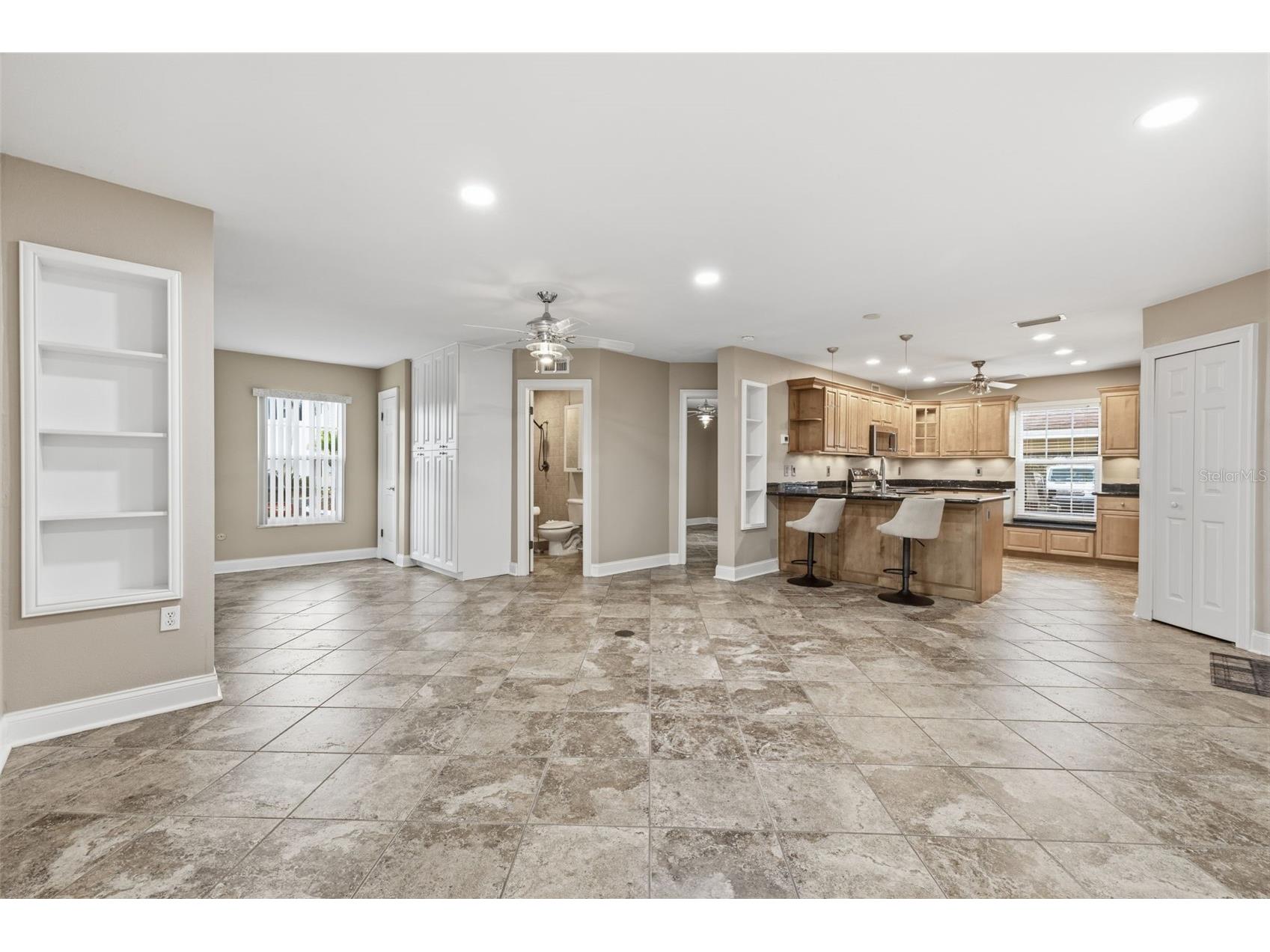 10316 Club Circle #41 Tampa FL 33618 TB8522904 image6