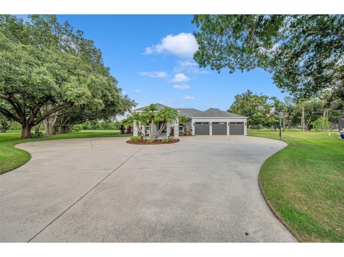 10317 Baltusrol Place Bradenton FL 34202 A4614519 image1
