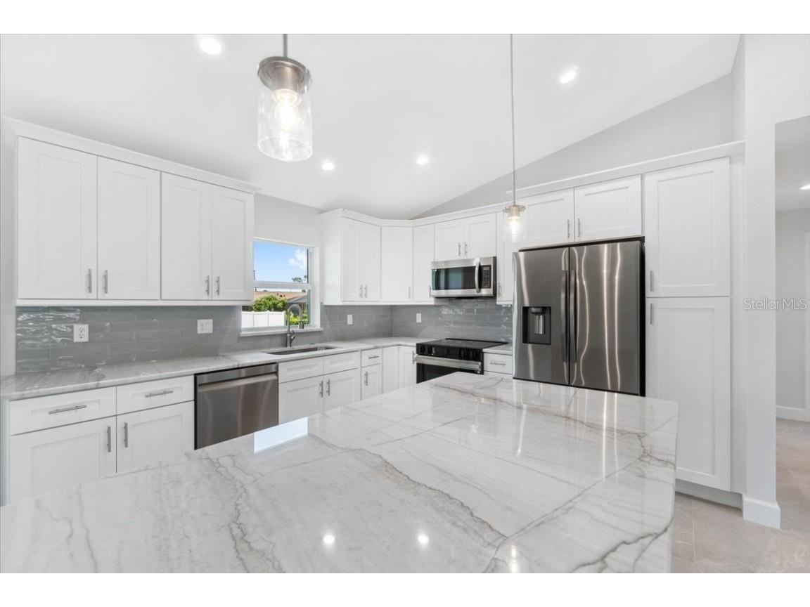 10317 Gulfstream Boulevard Englewood FL 34224 T3541885 image10