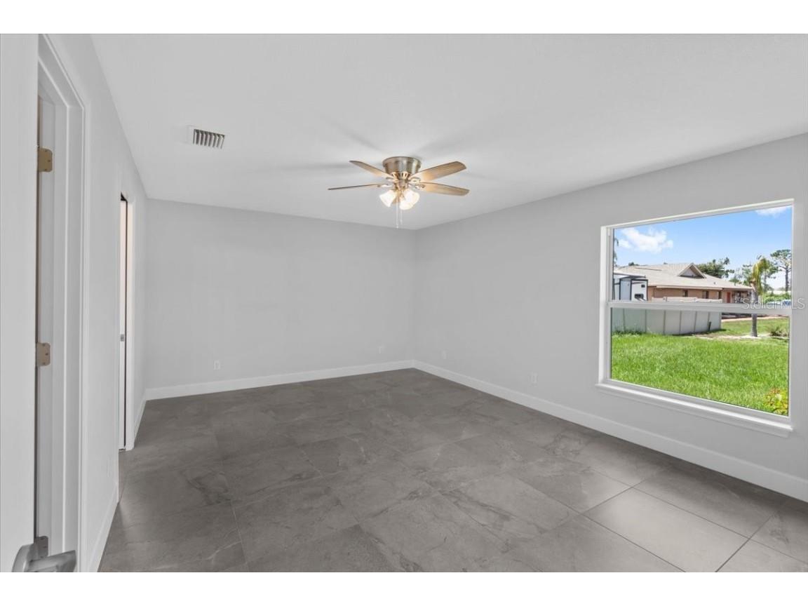 10317 Gulfstream Boulevard Englewood FL 34224 T3541885 image14