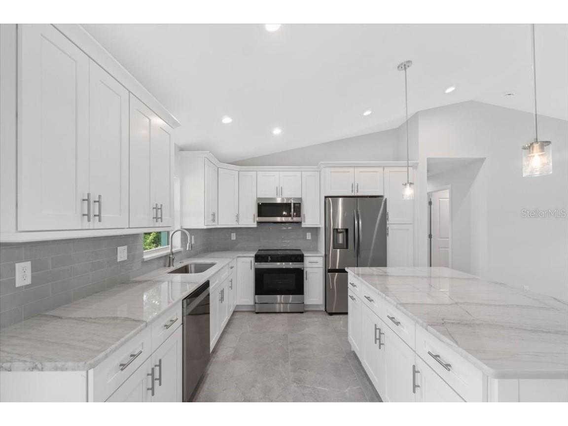 10317 Gulfstream Boulevard Englewood FL 34224 T3541885 image8