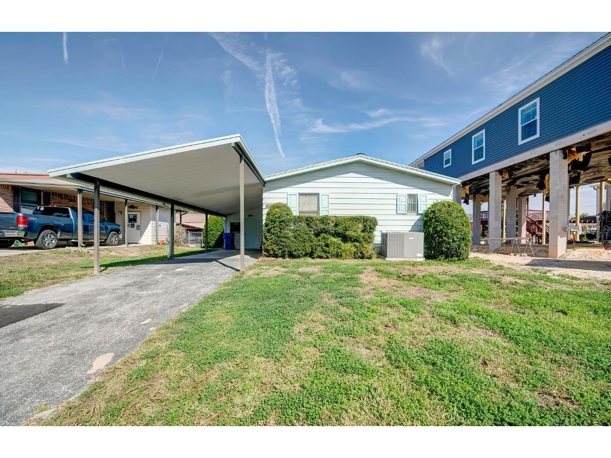 10319 W Twin River Lane Homosassa FL 34448 TB8346837 image1