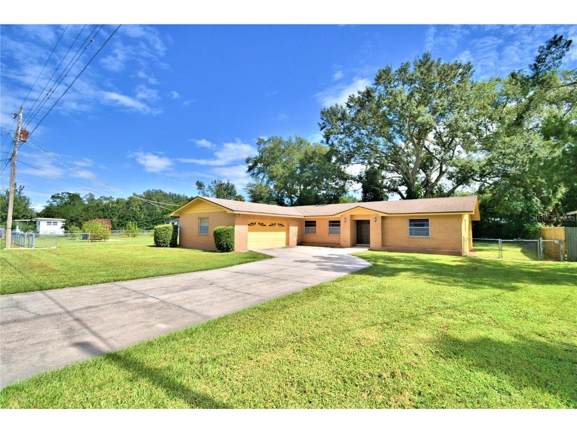 1032 31st Street NW Winter Haven FL 33881 P4927745 image1