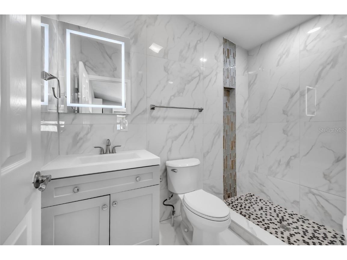 1032 54th Avenue N #2 Saint Petersburg FL 33703 U8208769 image1