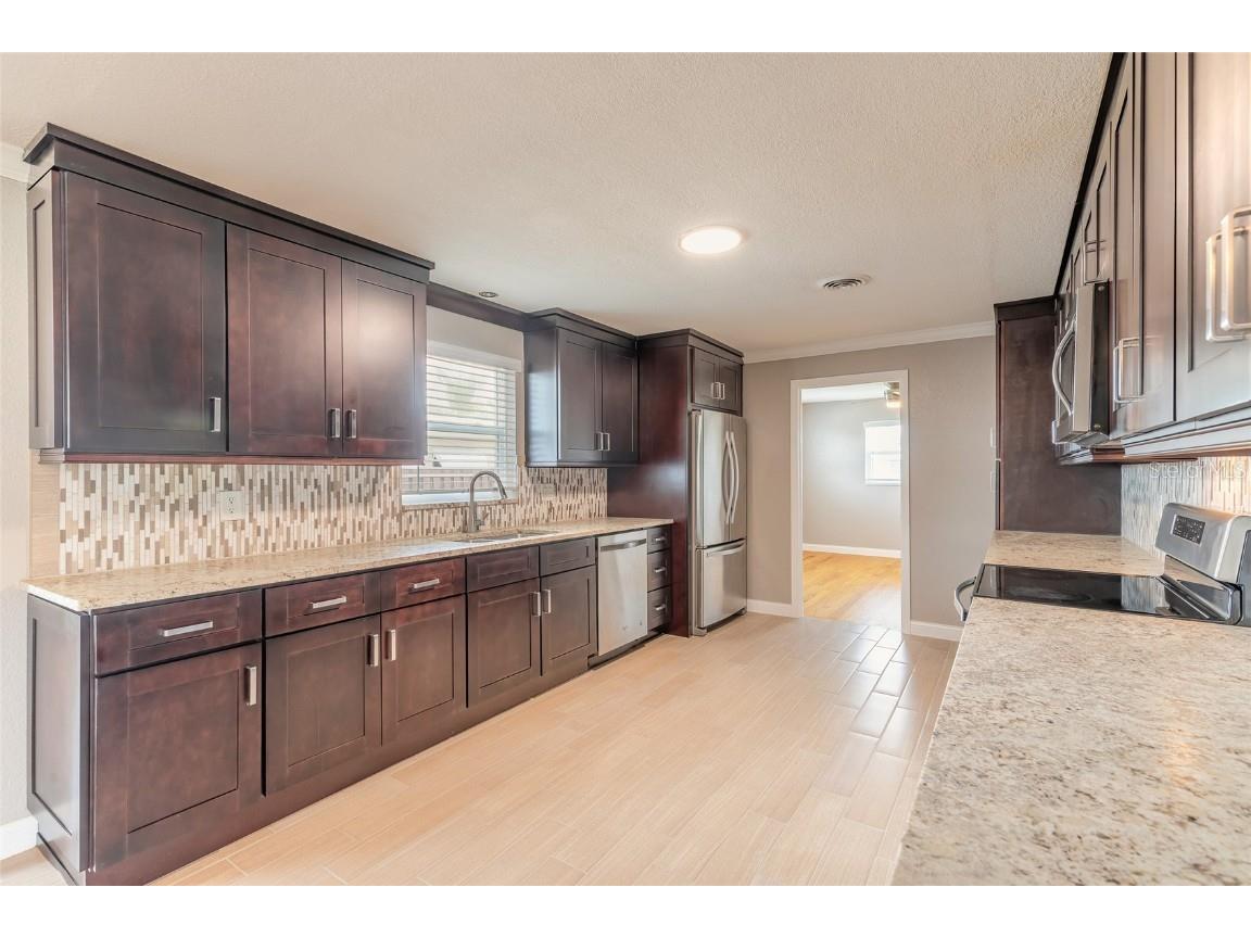 1032 Bel Aire Drive Daytona Beach FL 32118 V4942871 image12