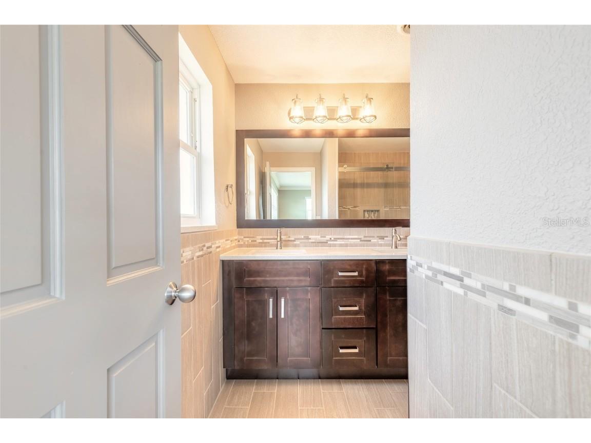 1032 Bel Aire Drive Daytona Beach FL 32118 V4942871 image26