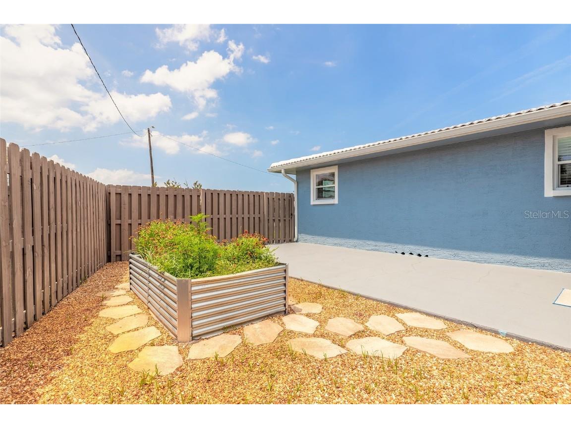 1032 Bel Aire Drive Daytona Beach FL 32118 V4942871 image39