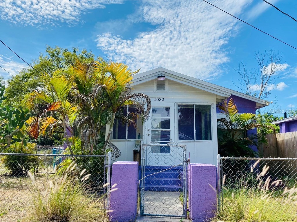 1032 Bentley Street Orlando FL 32805 O6102642 image1