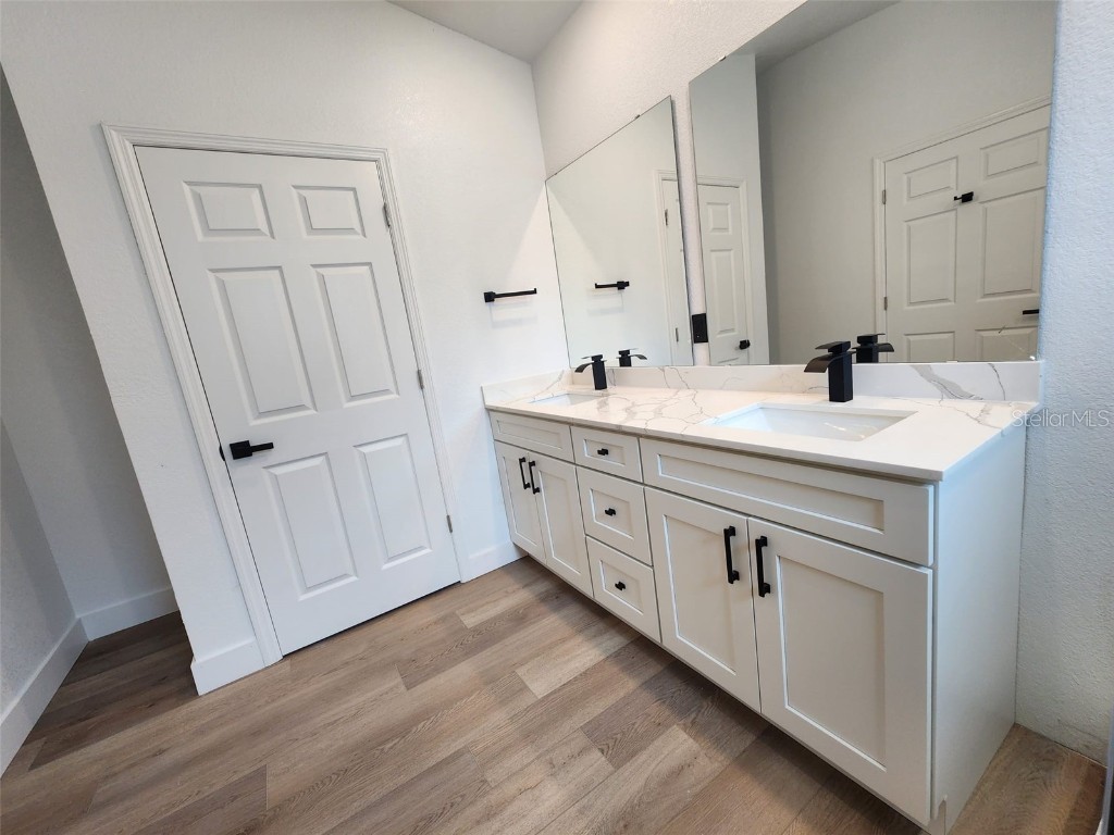 1032 Concert Avenue Spring Hill FL 34609 W7873394 image30