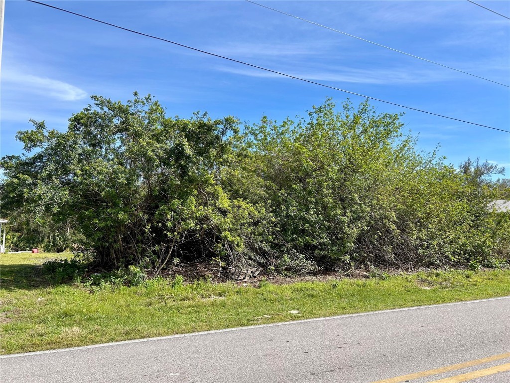 1032 Inverness St Port Charlotte FL 33952 C7506123 image2