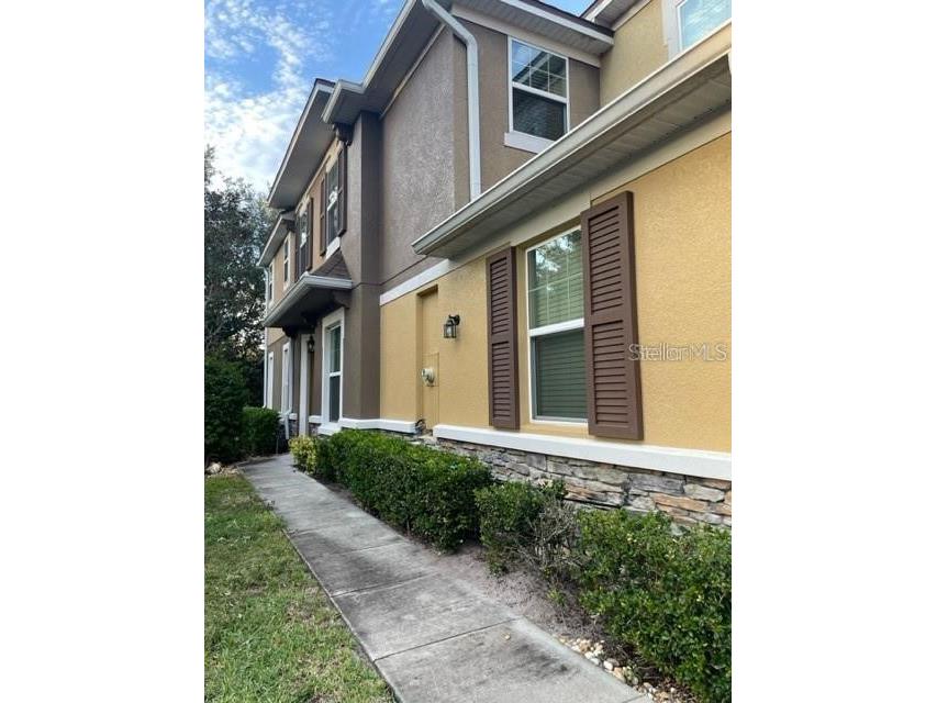 1032 Laurel Ridge Lane Sanford FL 32773 S5137814 image2