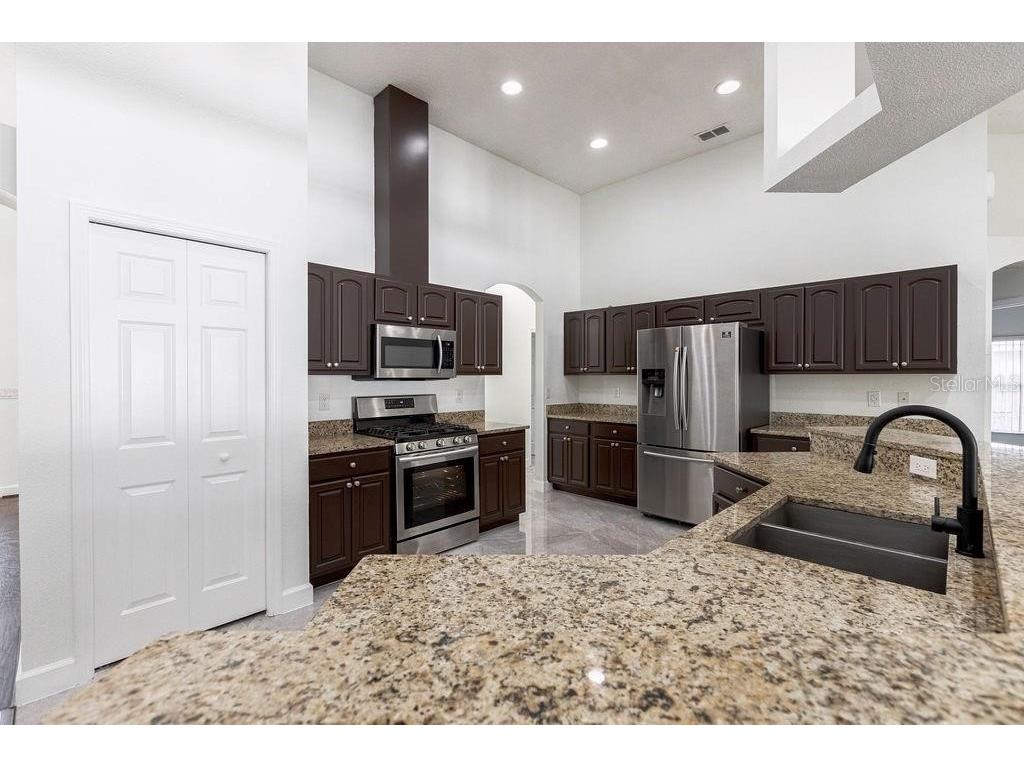 1032 Legends Pass Drive Valrico FL 33594 TB8424005 image6