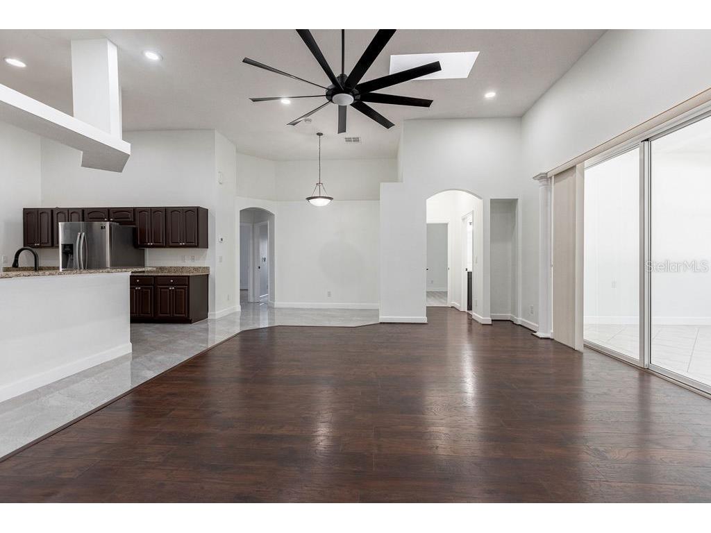 1032 Legends Pass Drive Valrico FL 33594 TB8486144 image11