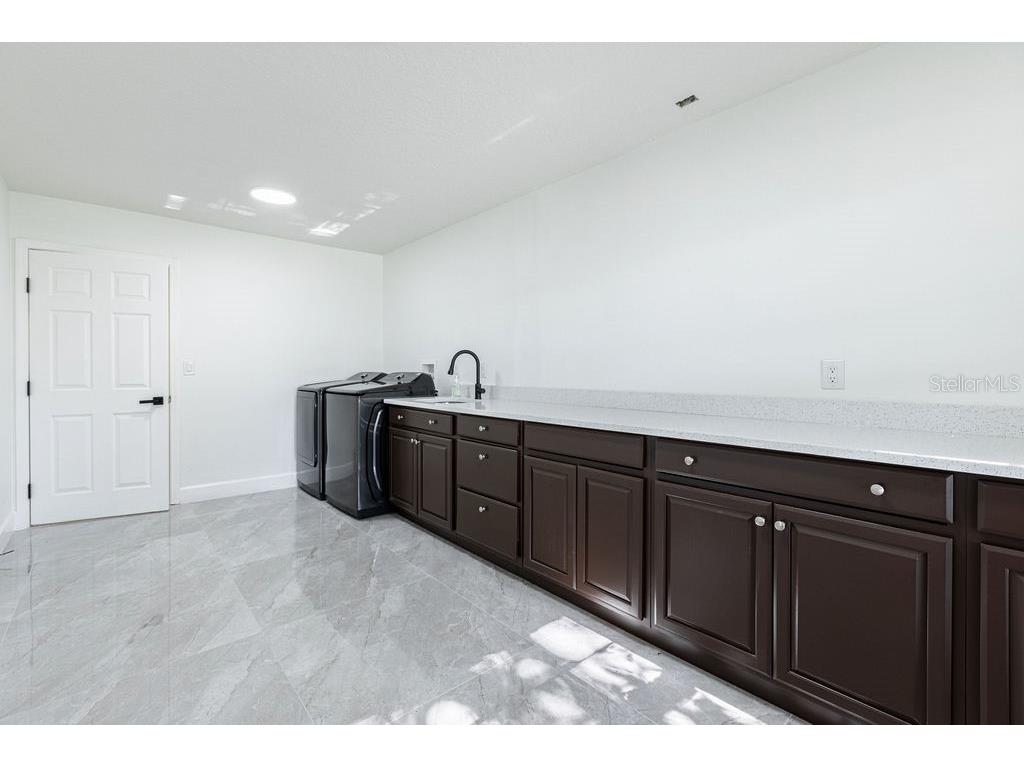 1032 Legends Pass Drive Valrico FL 33594 TB8486144 image25