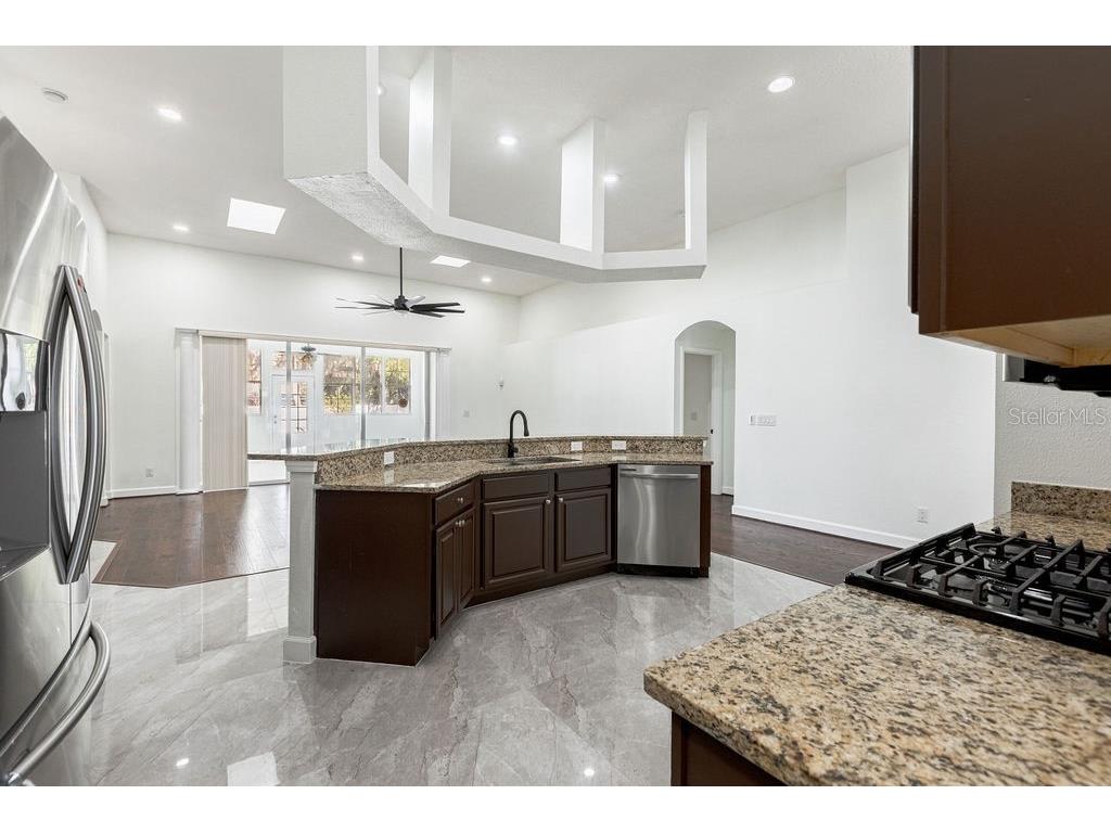 1032 Legends Pass Drive Valrico FL 33594 TB8486144 image6