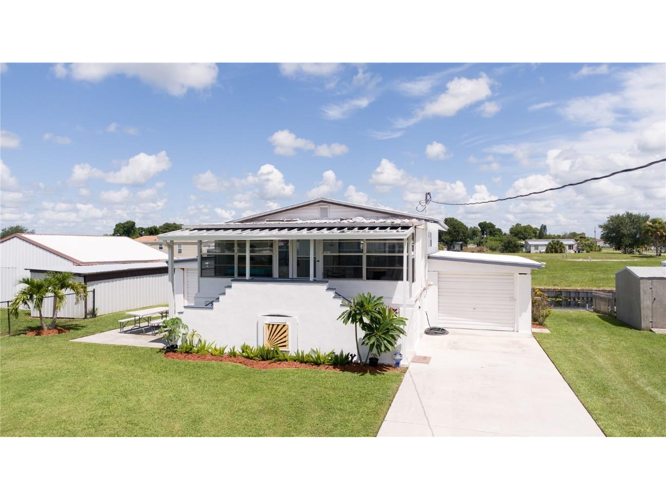 1032 Lemon Street Okeechobee FL 34974 OK224253 image2