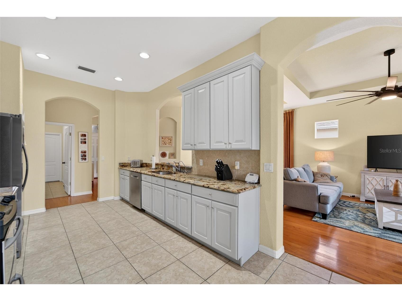 1032 Regal Manor Way Sun City Center FL 33573 TB8460363 image24