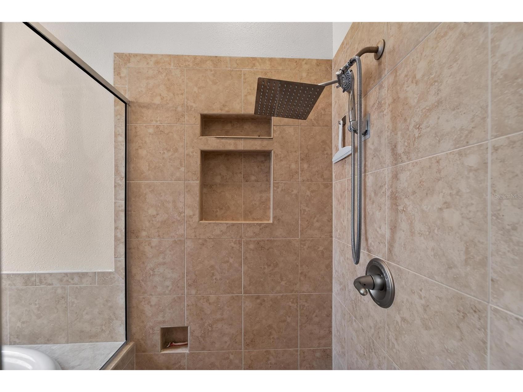 1032 Regal Manor Way Sun City Center FL 33573 TB8460363 image40