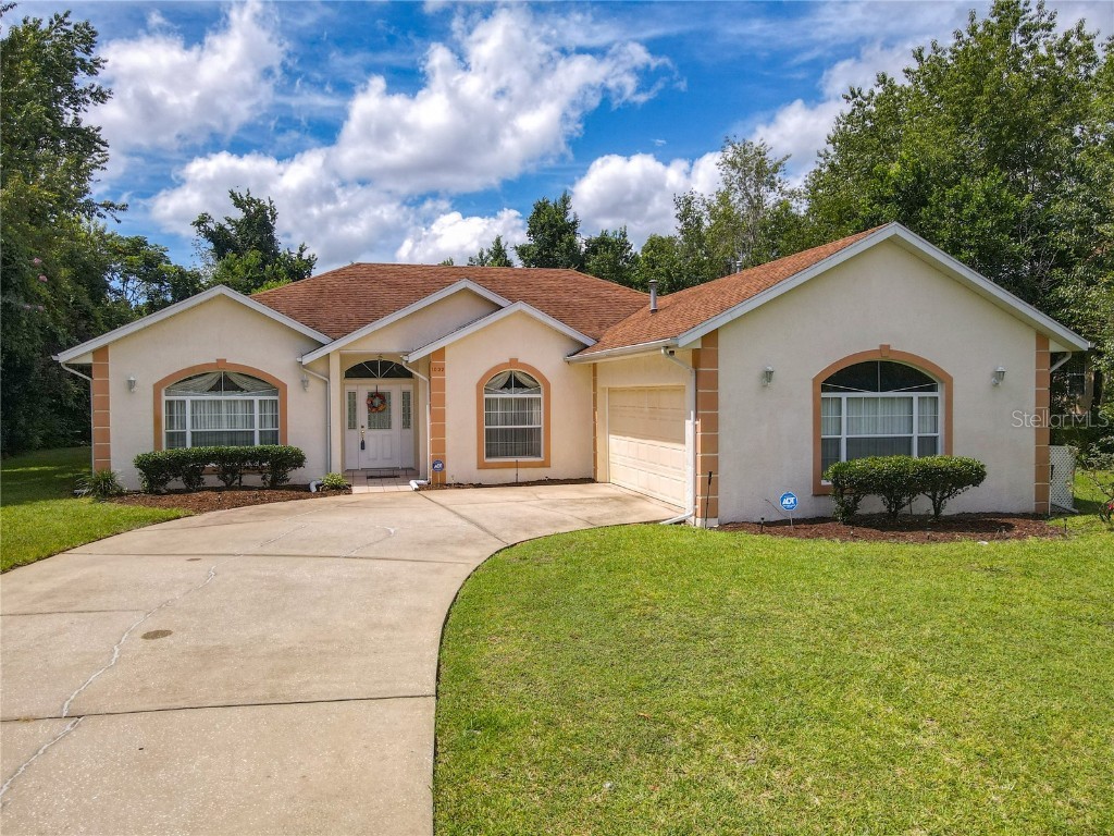 1032 W Seagate Drive Deltona FL 32725 V4925595 image1