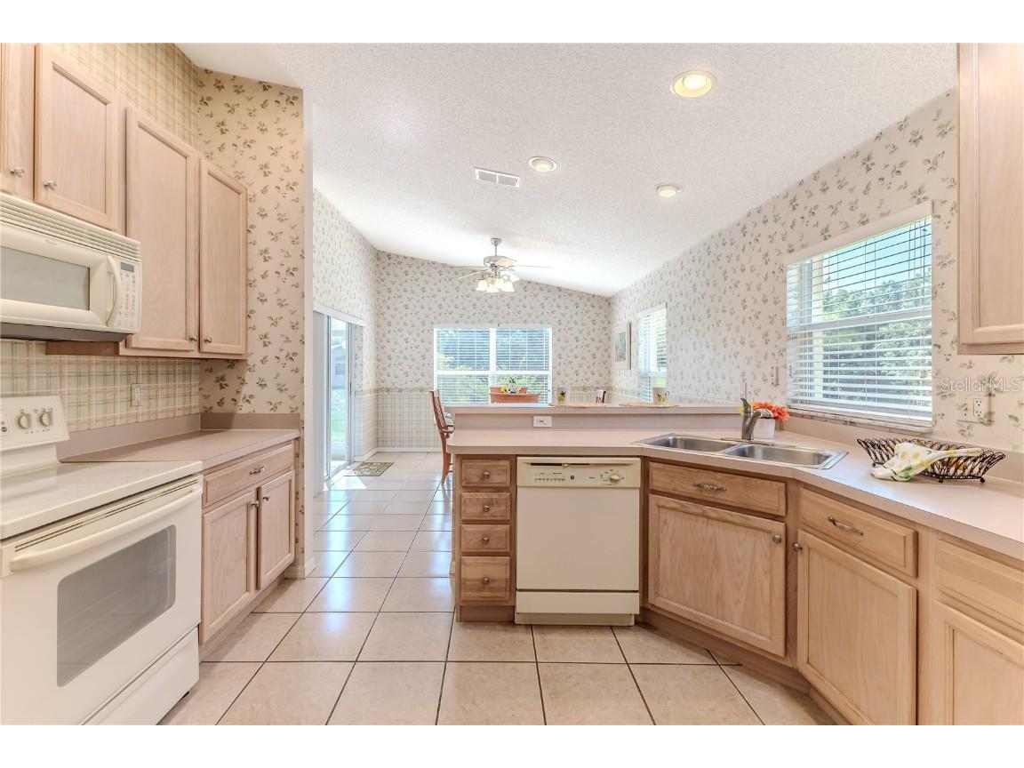 1032 Walnut Hill Court Spring Hill FL 34609 W7875292 image15
