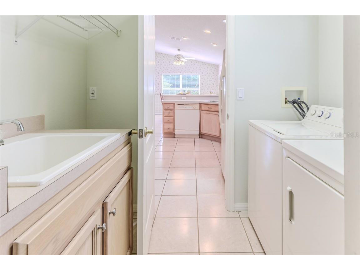 1032 Walnut Hill Court Spring Hill FL 34609 W7875292 image31