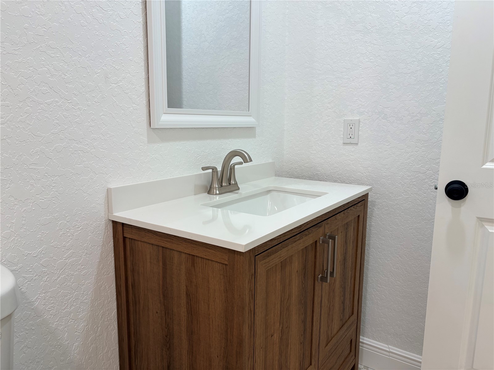 10320 County Lake Drive Port Richey FL 34668 W7884912 image16