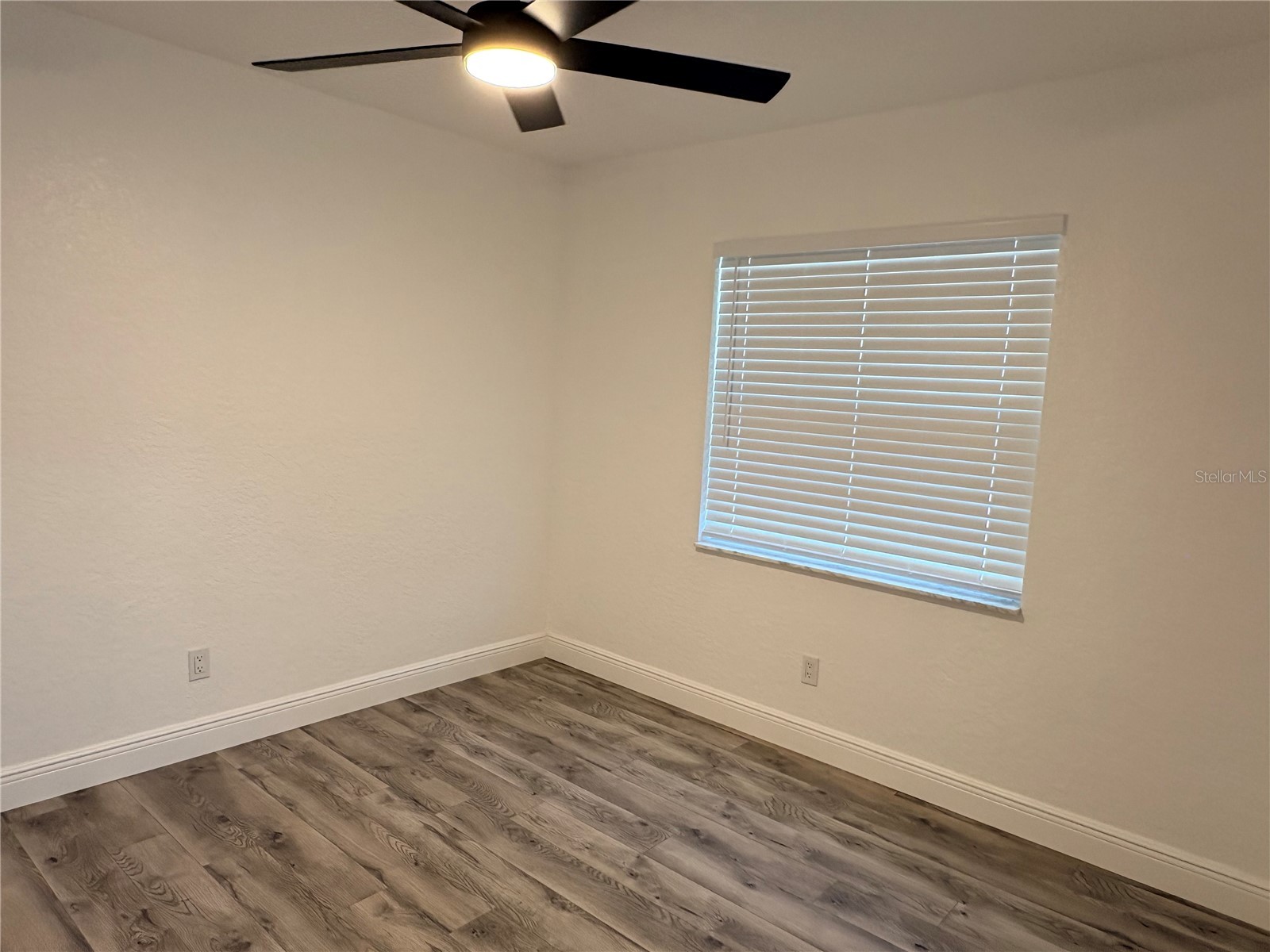 10320 County Lake Drive Port Richey FL 34668 W7884912 image24