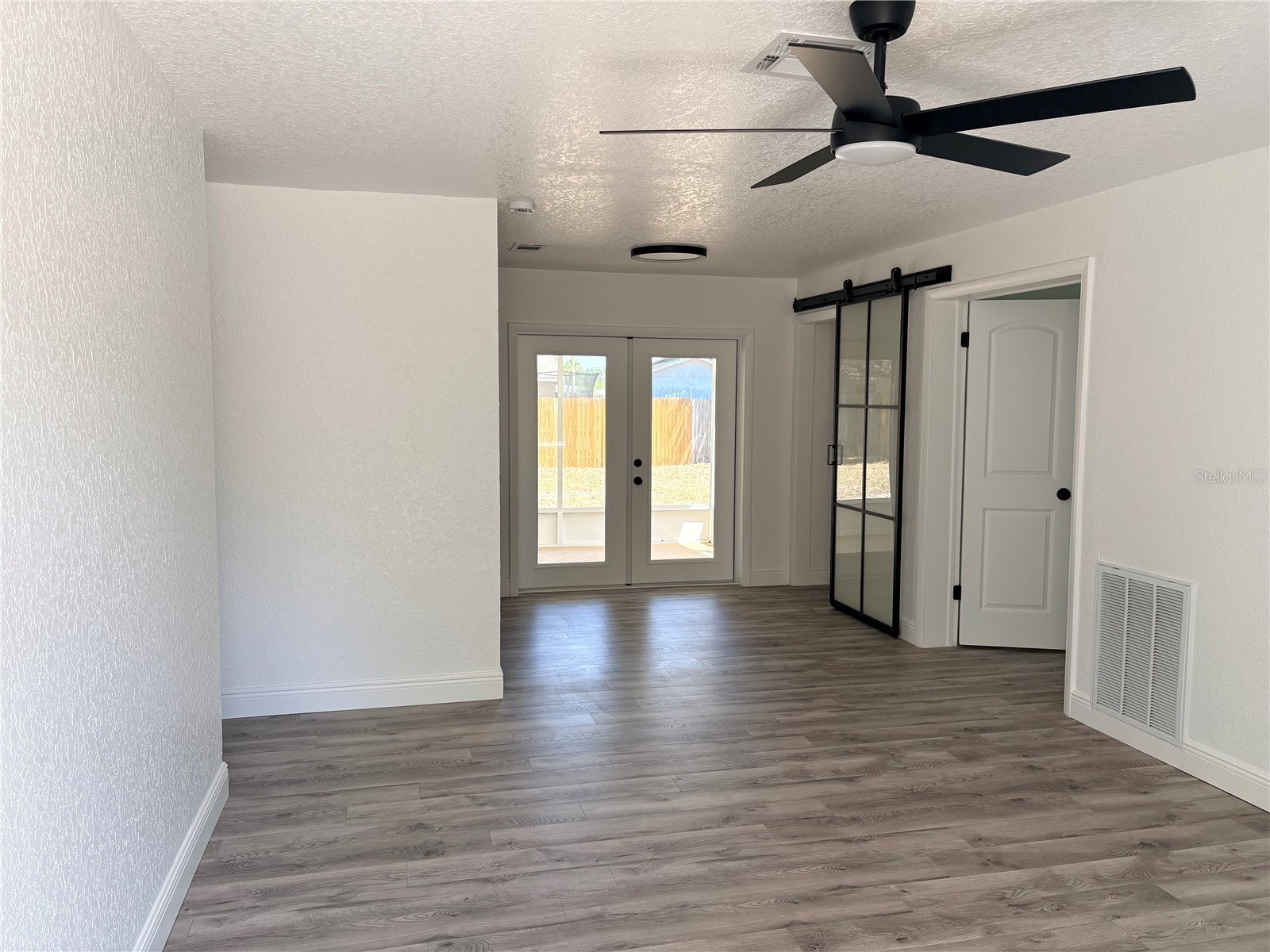 10320 County Lake Drive Port Richey FL 34668 W7884912 image6