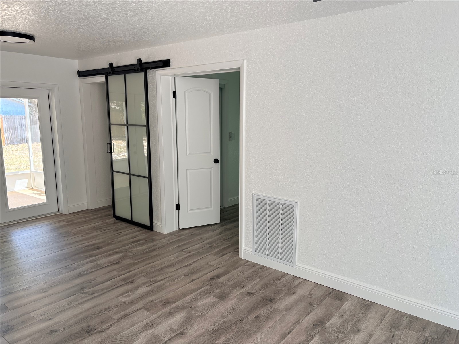 10320 County Lake Drive Port Richey FL 34668 W7884912 image8