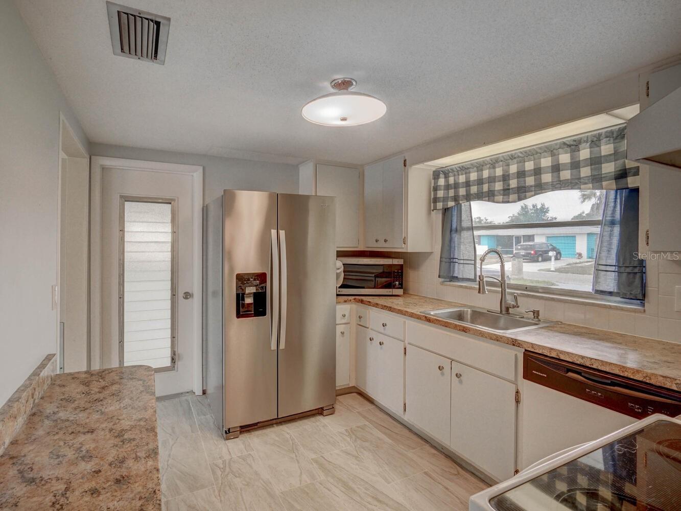 10320 Honeysuckle Lane Port Richey FL 34668 W7882585 image15