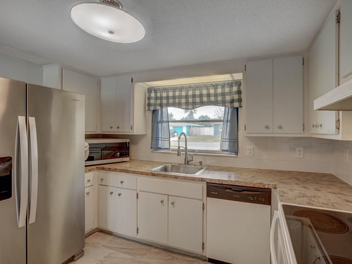 10320 Honeysuckle Lane Port Richey FL 34668 W7882585 image16
