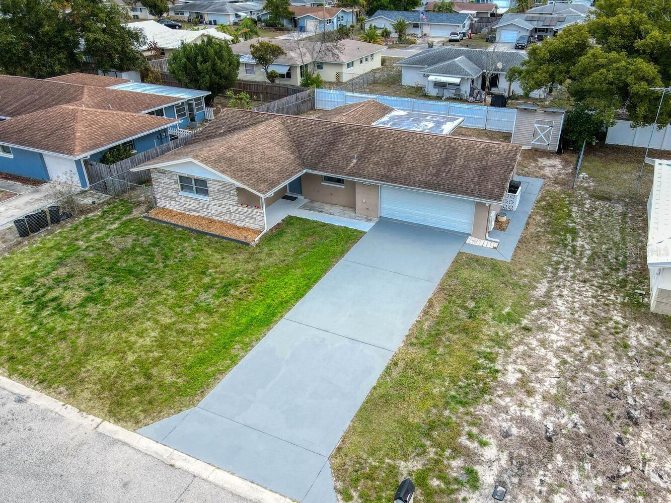 10320 Honeysuckle Lane Port Richey FL 34668 W7882585 image2
