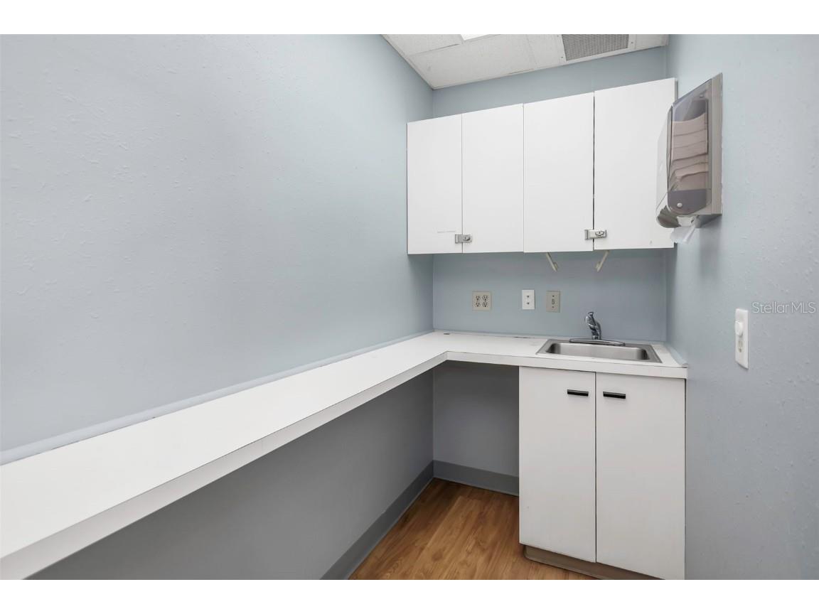 10320 N 56th Street #110 Temple Terrace FL 33617 TB8385959 image42