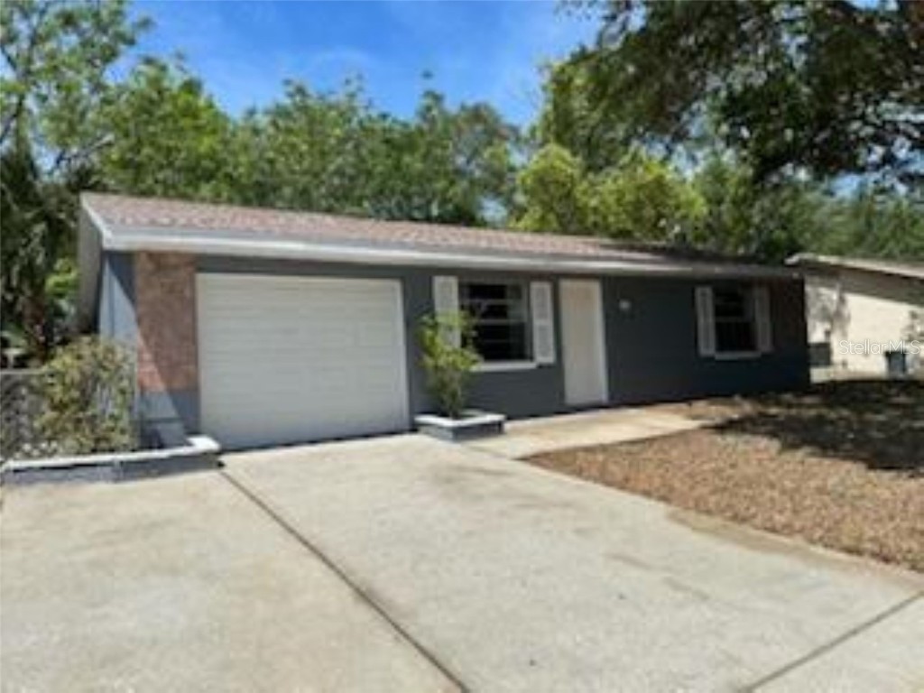10321 County Lake Drive Port Richey FL 34668 W7863828 image1