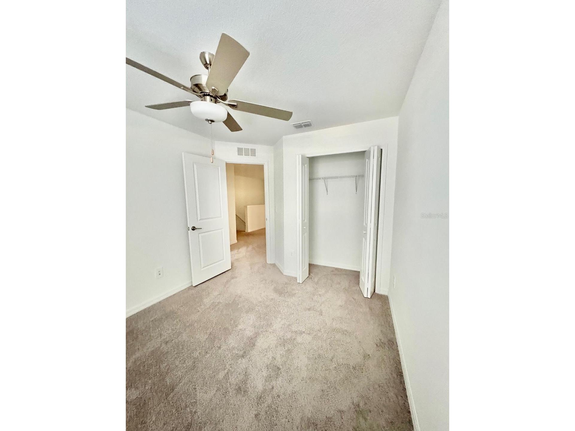 10321 Trumpet Honeysuckle Way San Antonio FL 33576 - MIRADA LAGOON W7883342 image16