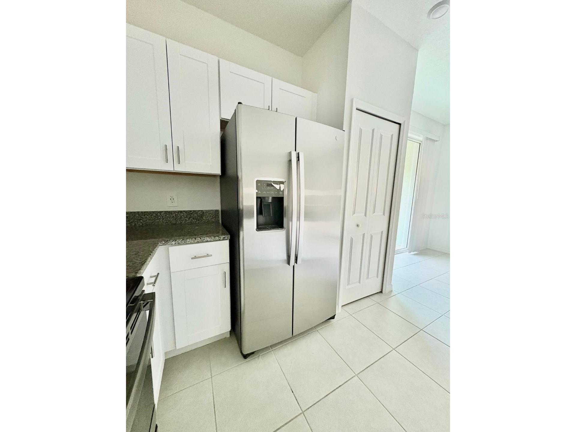 10321 Trumpet Honeysuckle Way San Antonio FL 33576 - MIRADA LAGOON W7883342 image8