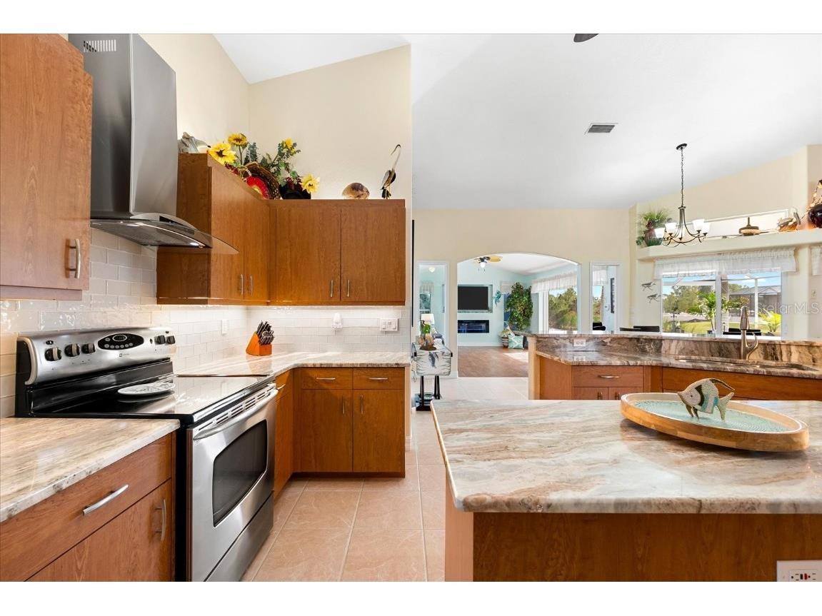 10322 Sunbury Drive Port Charlotte FL 33981 - ARON WATERWAY D6144511 image13