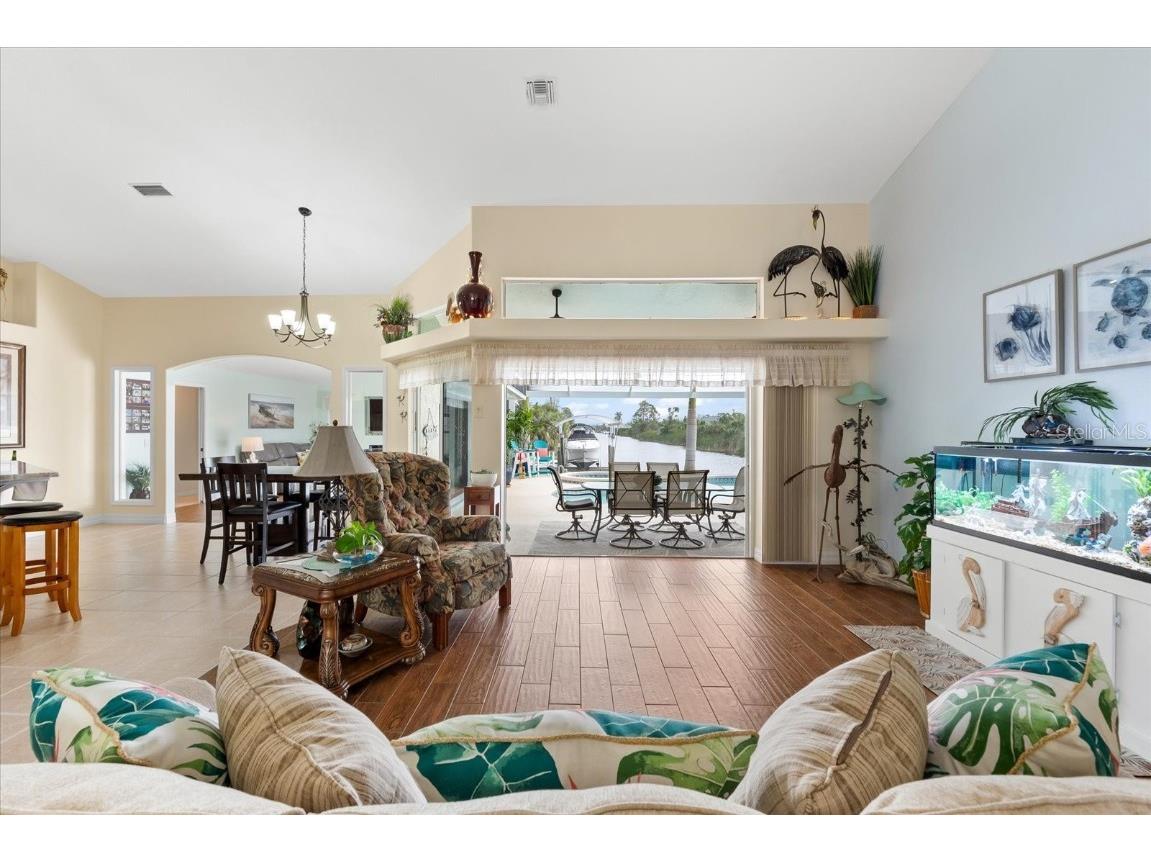 10322 Sunbury Drive Port Charlotte FL 33981 - ARON WATERWAY D6144511 image7