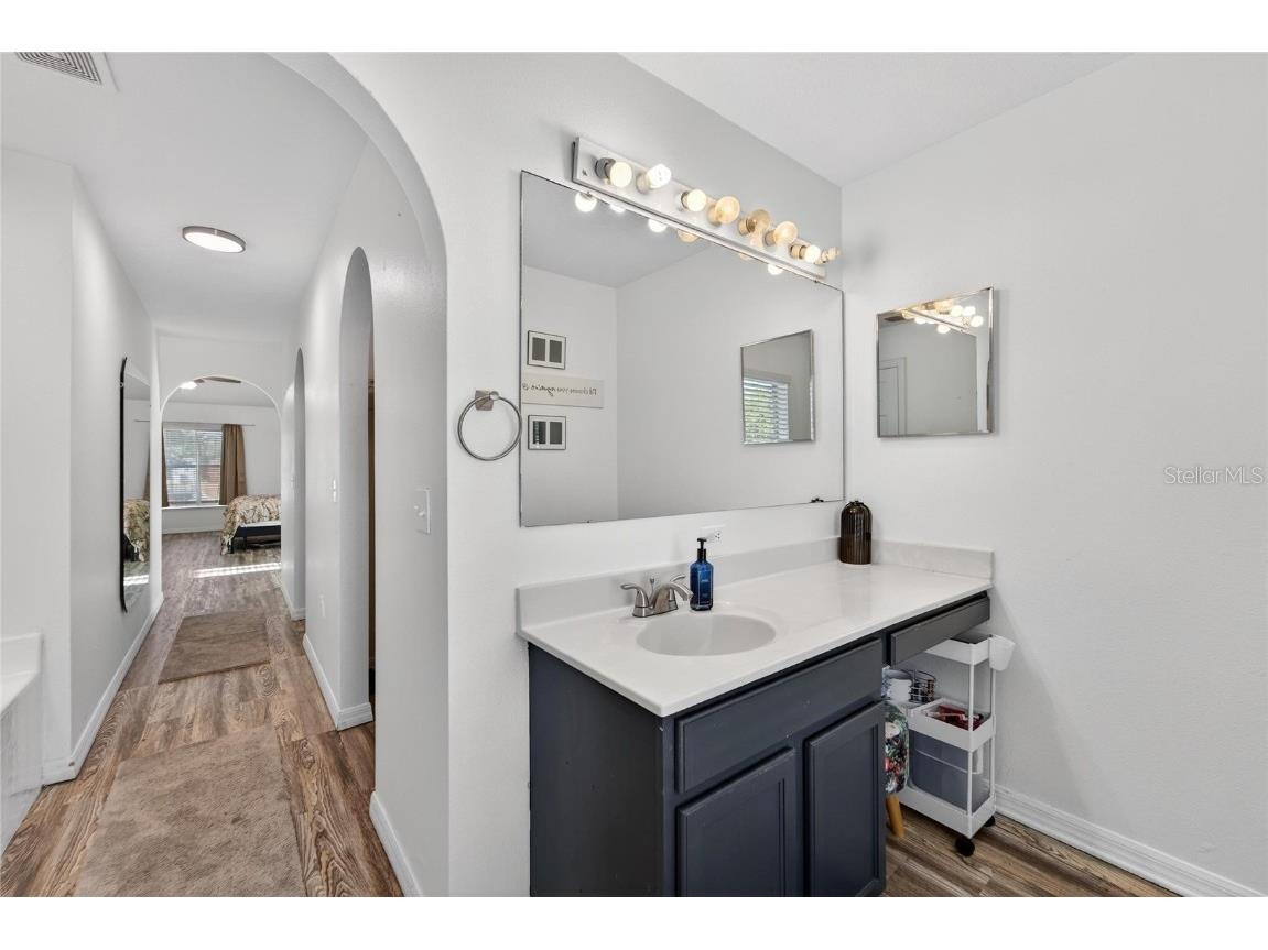 10325 Frog Pond Drive Riverview FL 33569 TB8462590 image8