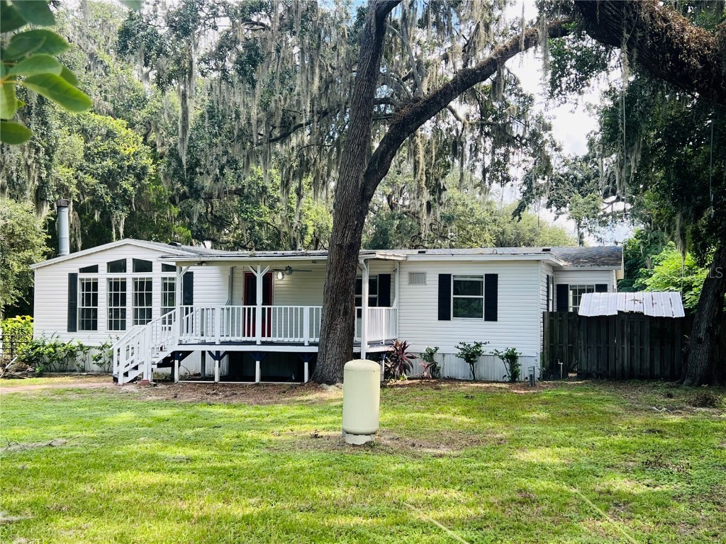 10325 Kim Lane Hudson FL 34669 W7867433 image1