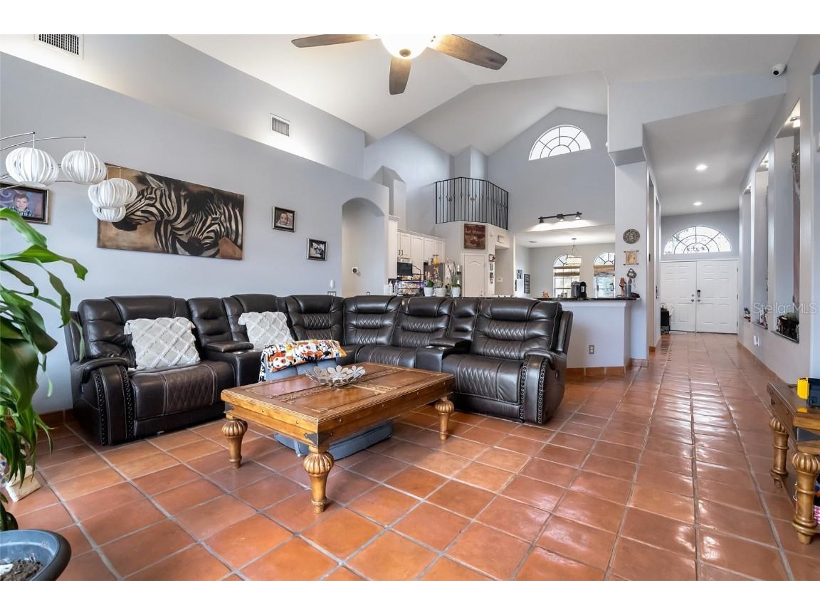 10327 Meadow Crossing Drive Tampa FL 33647 TB8413517 image11